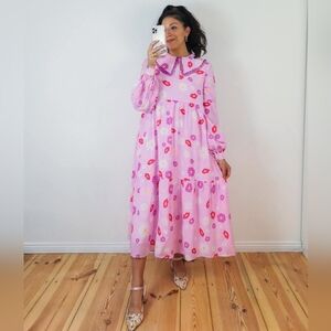 Julyliebe Pink Flowers And Kisses Novelty Oversized Collar Midi Dress NWT